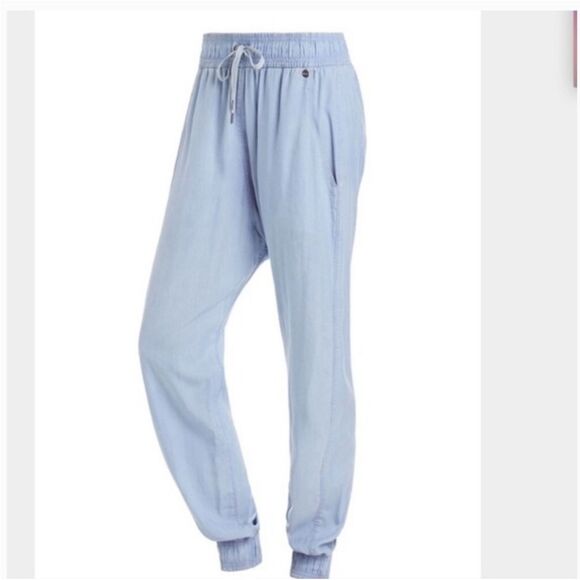 Lorna Jane Black Label Chambray Jogger Pants Size XS in Light Blue 100% Tencel - Picture 1 of 16